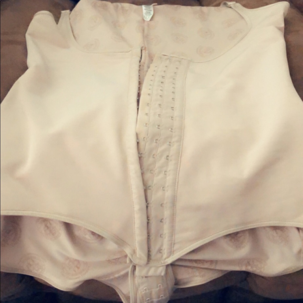 BRAND NEW CYSM compression garment (Panty style)